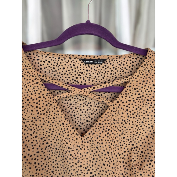 Shein Women’s Small Animal Print V-Neck Lantern Sleeve Loose-Fitting Blouse Chic - Picture 4 of 10